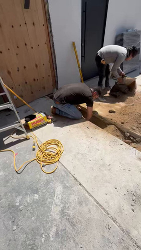 lDO AXkRr5X4UUf1.jpg