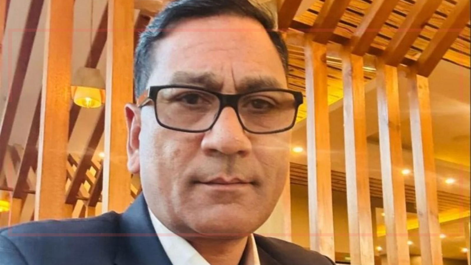 अमेरिकाबाट निष्कासनपछि रास्वपाका पूर्व नेता मोहन थापा काठमाडौं फर्किए