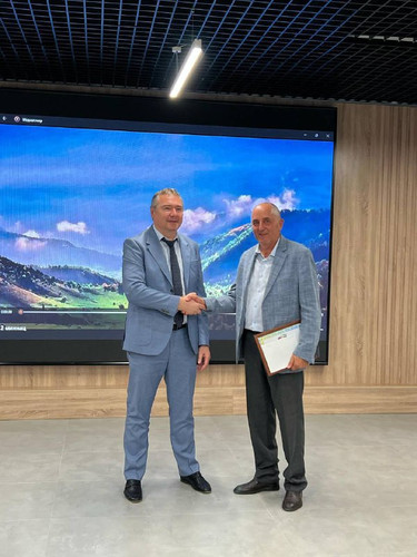 VXZBG7MrW6jqQswsVW49cAWWWpptTBuGwija xNxvxn6DLz5gPfO08tcImcQAIuWCc P29Y3Pp2EmVcgIrL06eYKd3rWLt4NJReK.jpg