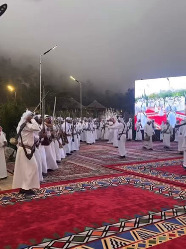 2g4Vc8nIX6GV 71E.jpg