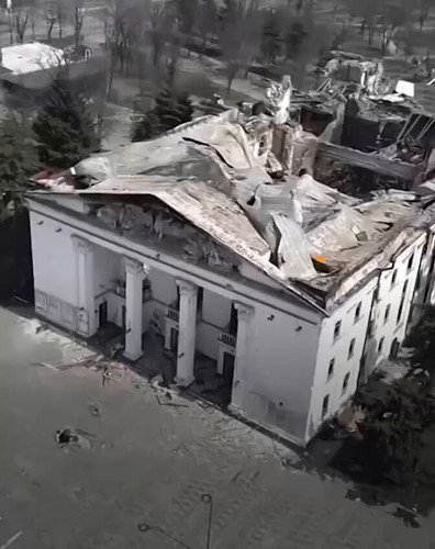 nLUfU RfAtRe5edT.jpg