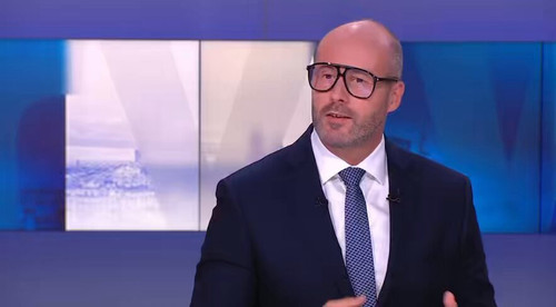 iDSdOr6DWhAN q4t.jpg