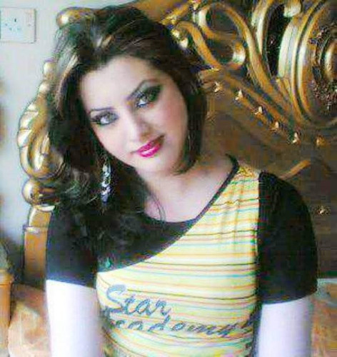 انهارده يوم مش عادى..انهارده عيد ميلادى FECIj6J.md