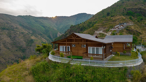 Hygge Livings Offers a Luxurious Villa in Dhanaulti – Your Perfect Mountain Retreat.jpg