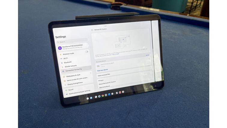 None You can connect the OnePlus Pad 3 to your Mac.