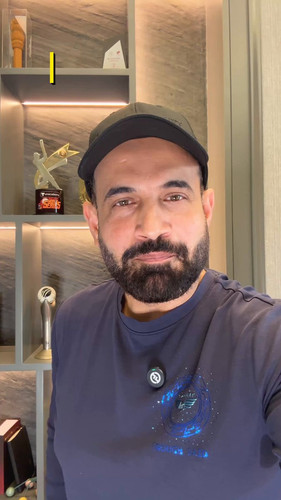 ajCS hEctu2CRoNi.jpg