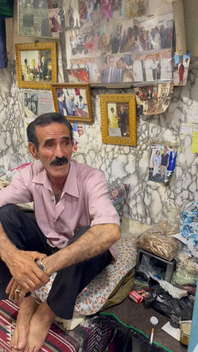 lnNbLiQIcn2 yEw8.jpg