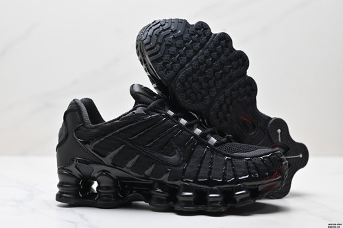 NIKE Shox TL all black.jpg