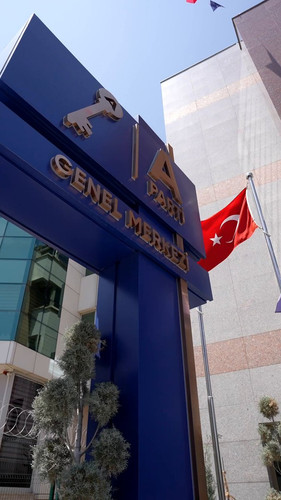 3c XnSTyB7IP7ENA.jpg