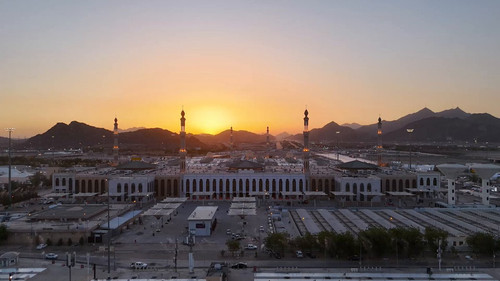 ktXxZdcq2n q0xkI.jpg