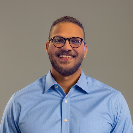 cropped headshot 1.jpg