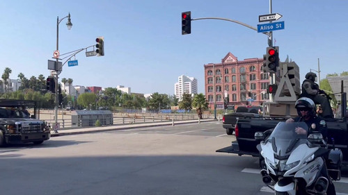 5s3e tqyJrv1VwoK.jpg