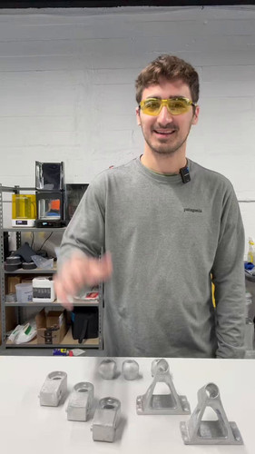 MrTXgsq4w ZA1daS.jpg