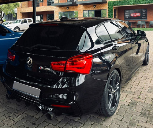 Gs5nz89XgAAf60k.jpg