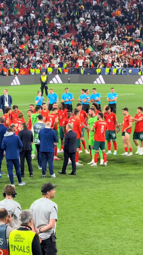 OQIUnSk NBctz5IG.jpg