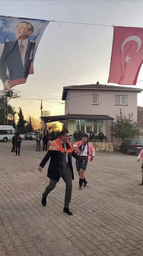 oAFQcXG ApgbXiRD.jpg