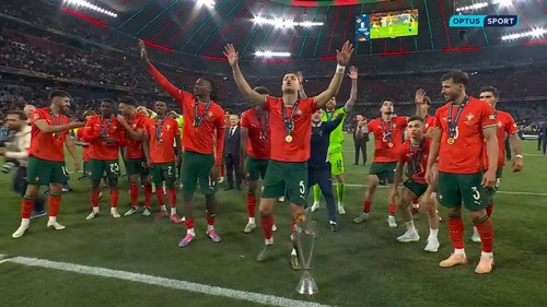 BQFp0kI57VIM 5Tl.jpg