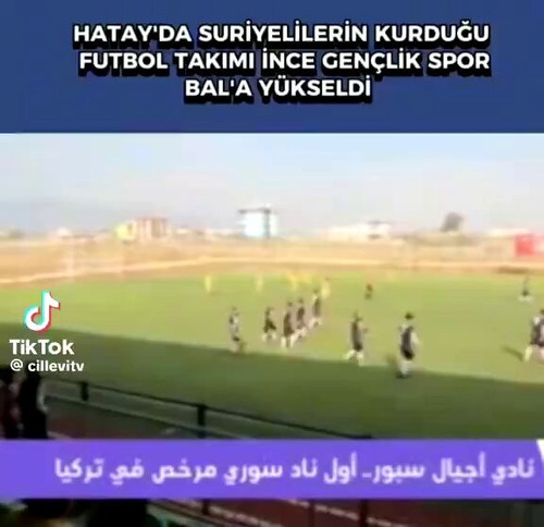 vCDHREsZOrlrxUF4.jpg