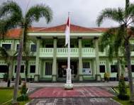 sekolah.jpg