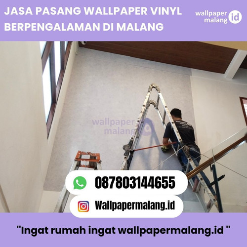 JASA PASANG WALLPAPER VINYL BERPENGALAMAN DI MALANGbackdrop tv modern di batu.jpg