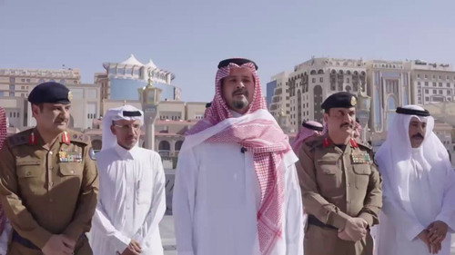 yFvfeEluYU8G Ez1.jpg