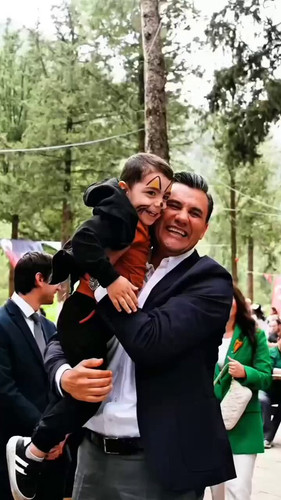 WQxAN1WAFh42 NSo.jpg