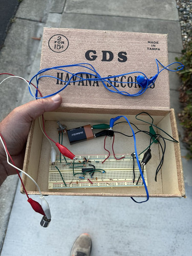 Gs85BbjakAAqPBb.jpg