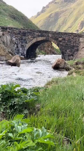 4sOO 5IHAk7mNht4.jpg