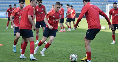 12878598068362504471?url=https%3A%2F%2Ffutbolinfo.az%2Fwp content%2Fuploads%2F2025%2F06%2F28.jpg&fb .jpg