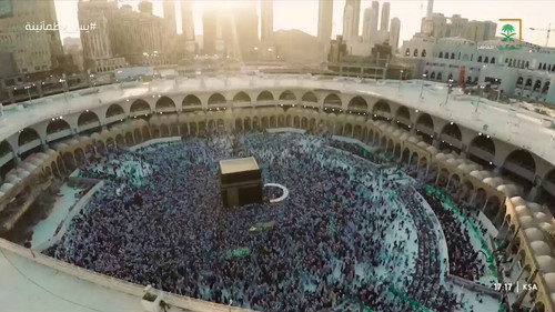 Z jrhh0fuAmVFG1y.jpg