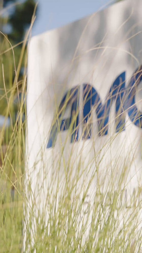 pDcPWr2YLxksQ 1k.jpg