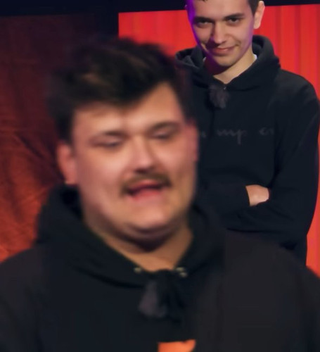 Gs79fLHXYAAYWz0.jpg