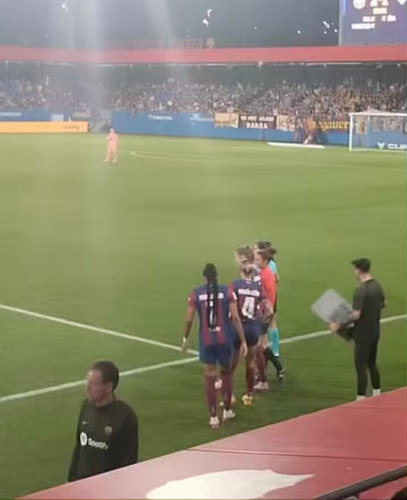 gnosM1rvrTOSUK3 .jpg