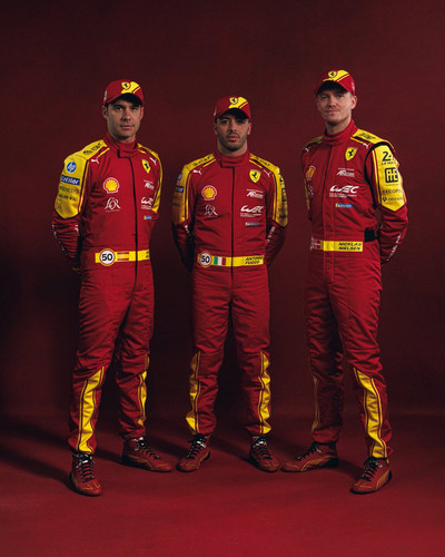 Gs Mqq6W8AAFm J.jpg