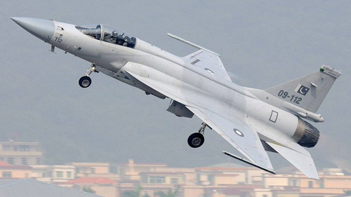 Gs87NWsWAAAgabP.jpg