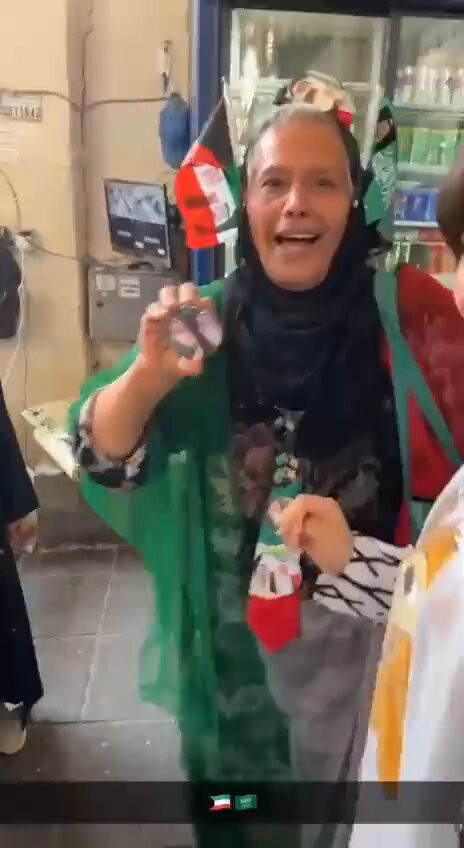 ay0w 9oKqa19F8yh.jpg