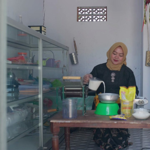 bszyZZrgM NQJUUE.jpg