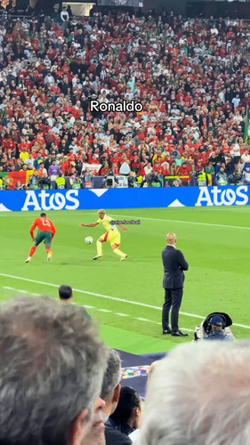 km2 epRXnL4Dfdv9.jpg