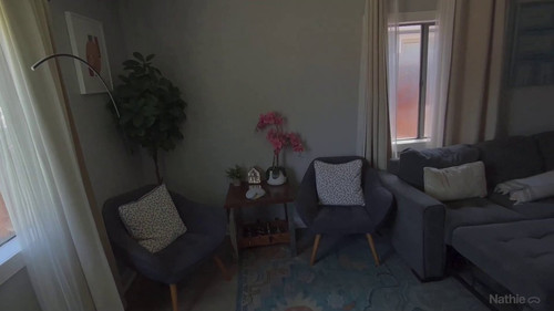 aB5IC2YIow vnDCg.jpg