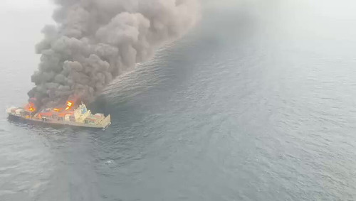 PD8nxSb7HW nR 4i.jpg