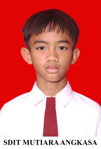 Ahza Aldric Pradipta.jpg