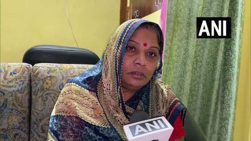 NQunEu 55 xCAueT.jpg