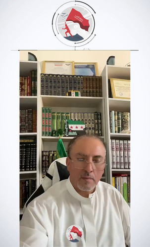 k5XyVxLUTnr9vlU8.jpg