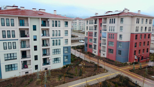 TyZ3tw0xB26yYeQ .jpg