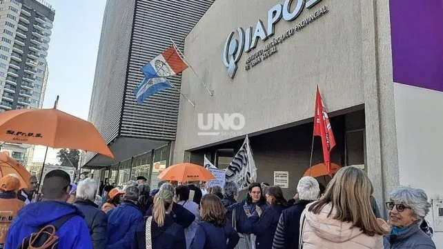 SANTA FE: Reclamo frente al Iapos: «Subieron un 550% las órdenes de consulta»