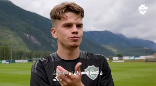 GvlI1I XgAAJFae.jpg