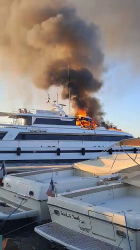 dV4 8ViokD8BwgEa.jpg