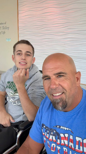  CcWcINR1IcO2VLP.jpg