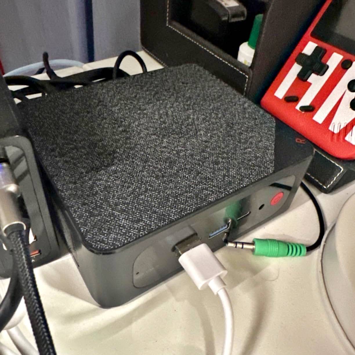 Beelink Mini PC, AMD Ryzen 7 5825U (8C/16T, até 4,5GHz), 16GB DDR4 RAM 500GB NVMe SSD, SER5 Pro Mini Computer
