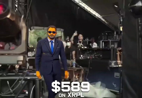 uuie0YQbj0PoUPhl.jpg